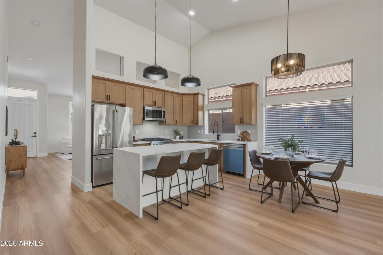 3055 N Red Mountain #74, Mesa, AZ 85207