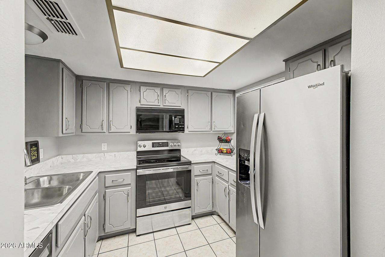 1323 S Hardy Dr., Tempe, AZ 85281