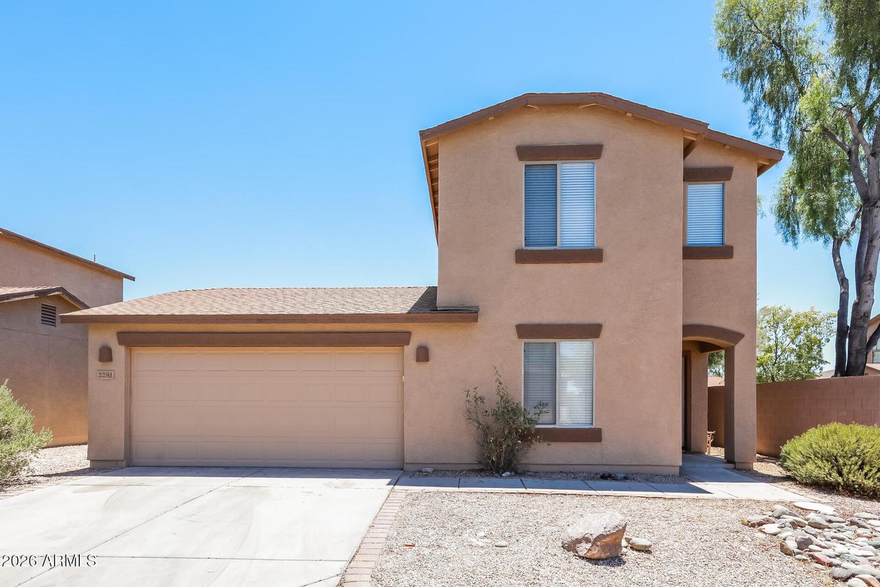 2281 E Meadow Chase Dr., San Tan Valley, AZ 85140