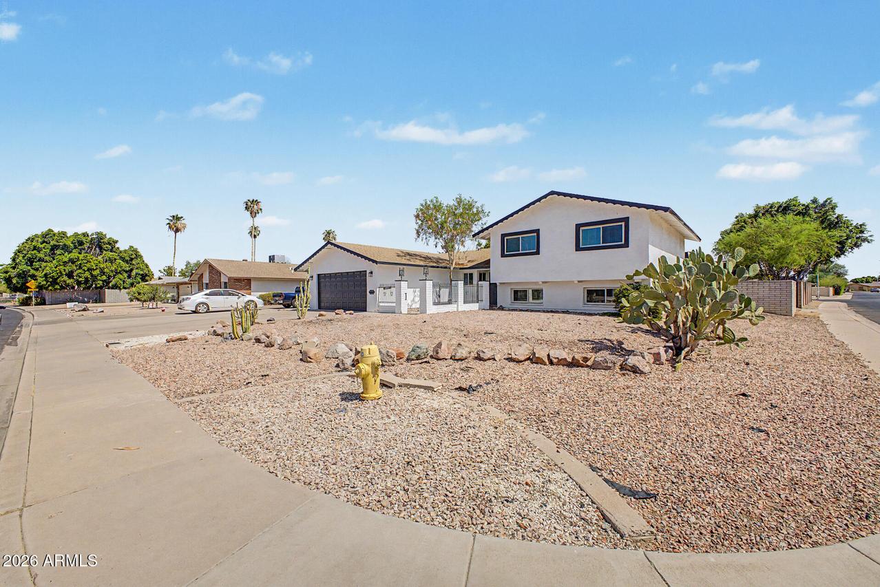 1403 E Minton Dr., Tempe, AZ 85282