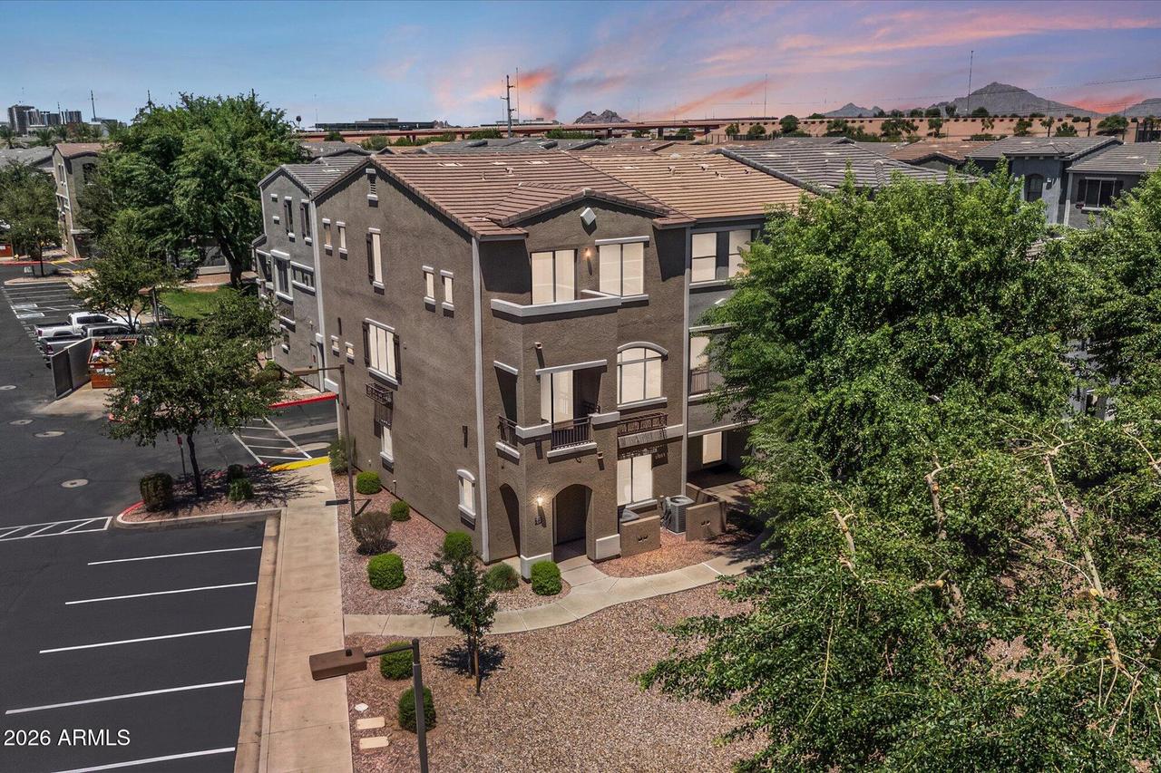 2401 E Rio Salado Pkwy. #1068, Tempe, AZ 85288