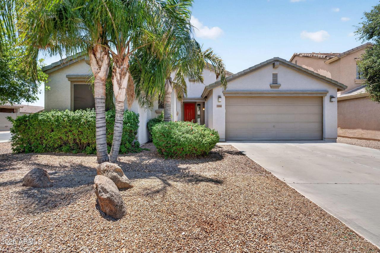 32826 N Pebble Creek Dr., San Tan Valley, AZ 85143