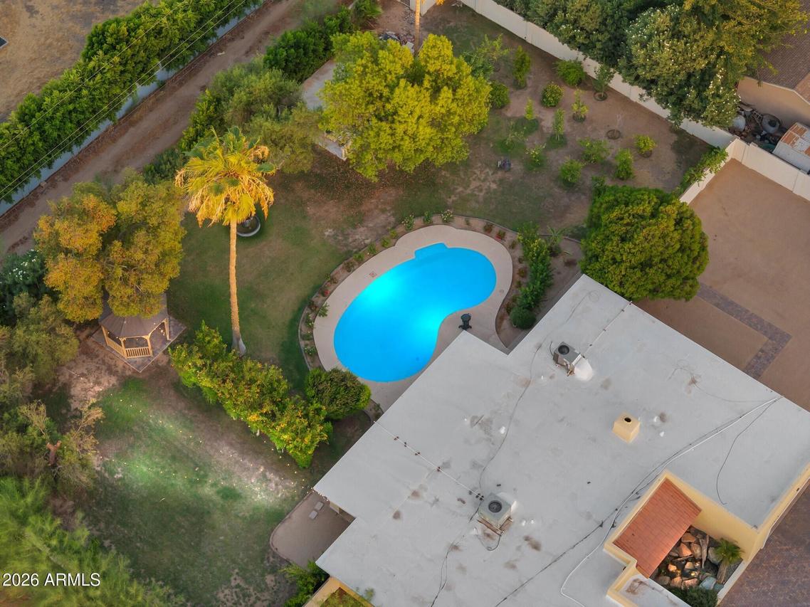 10439 N 64th St., Paradise Valley, AZ 85253