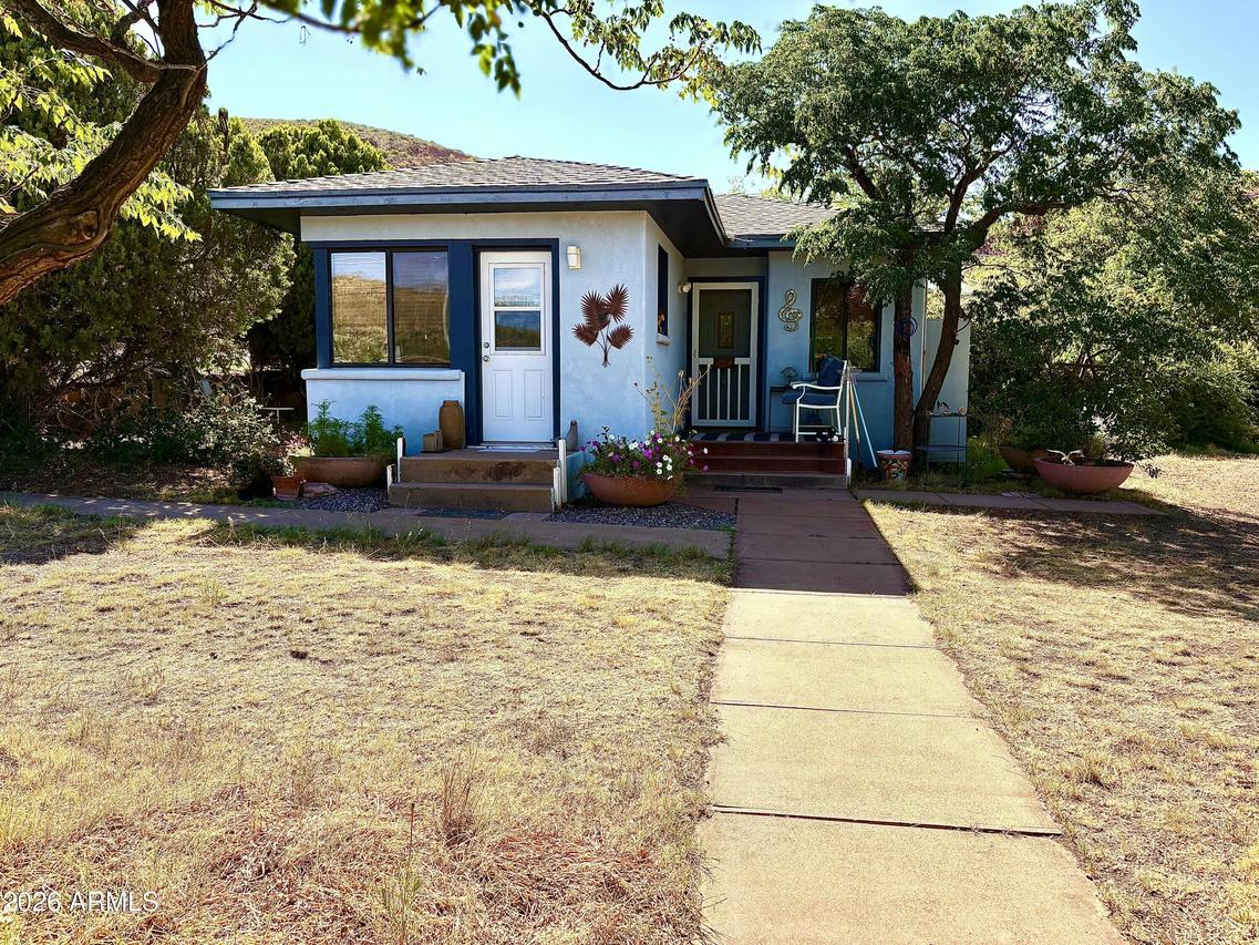 74 Neptune Ave., Bisbee, AZ 85603