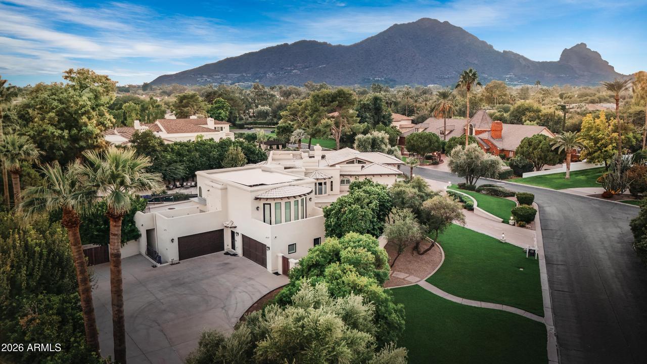 6611 N 64th Pl., Paradise Valley, AZ 85253