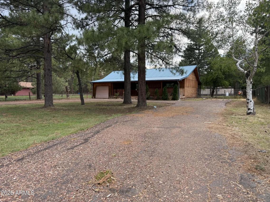 540 Mountain View Dr., Lakeside, AZ 85929
