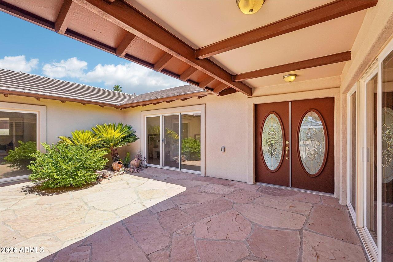 10954 W Tropicana Cir., Sun City, AZ 85351