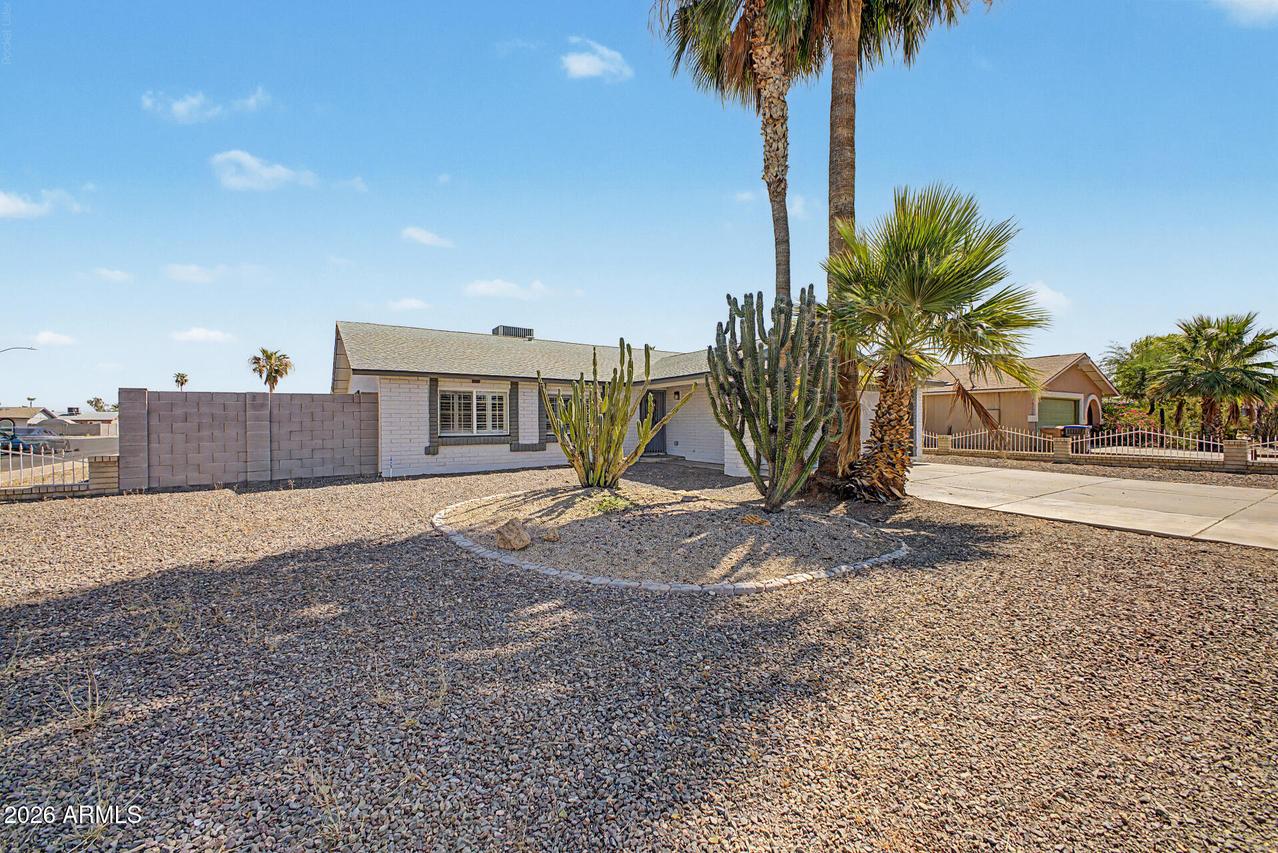 7244 W Sunnyslope Ln., Peoria, AZ 85345