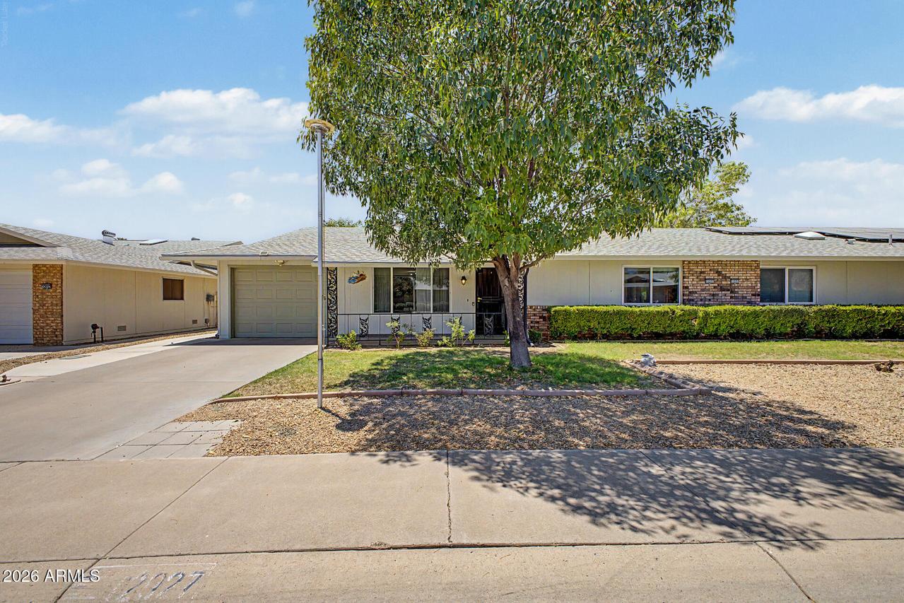 12927 W Prospect Dr., Sun City West, AZ 85375