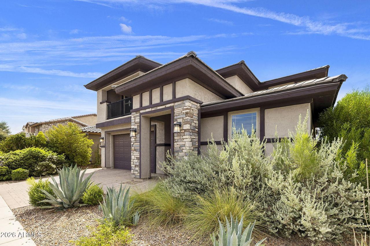 9721 E Radioactive Dr., Mesa, AZ 85212
