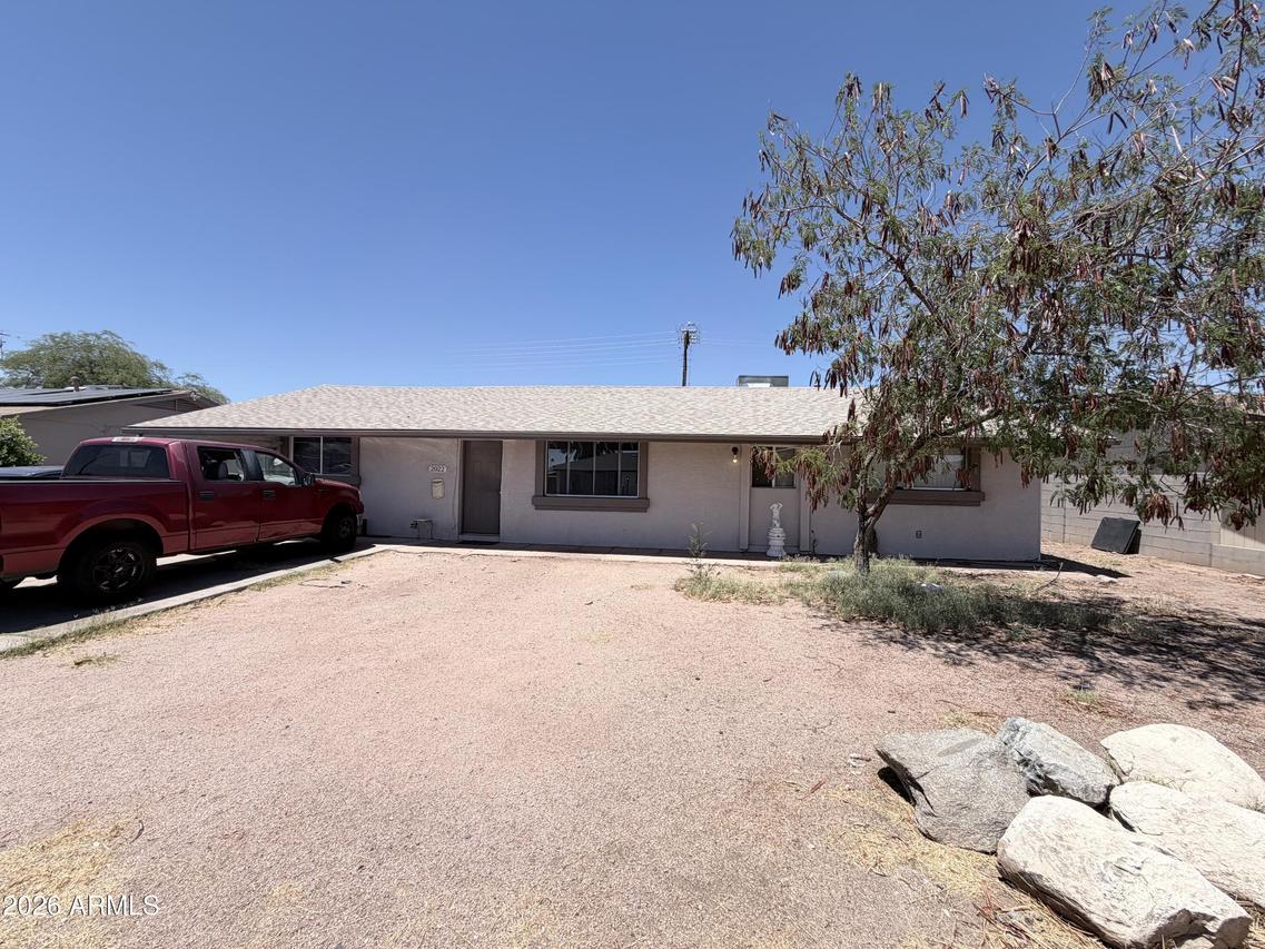 2022 E Alder Cir., Mesa, AZ 85204