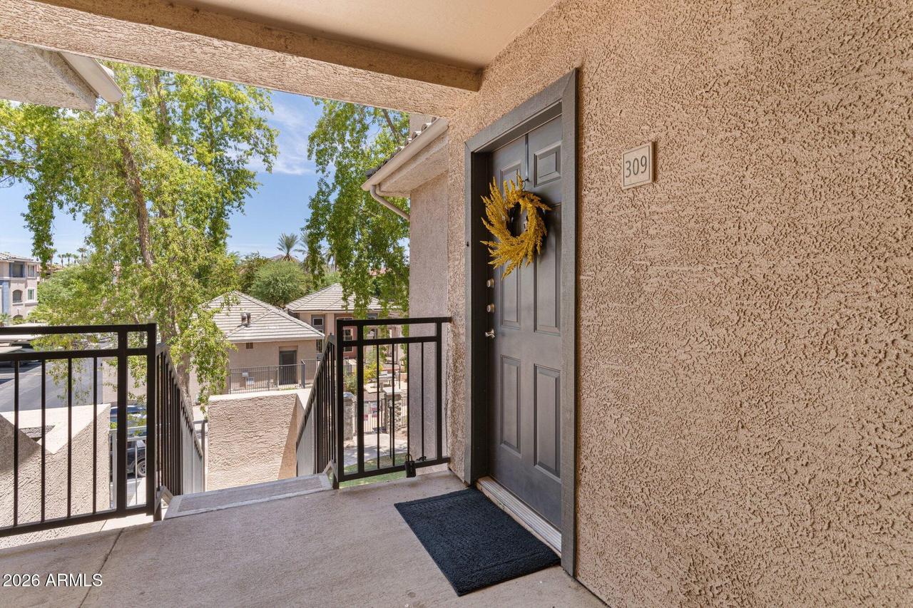 5345 E Van Buren St. #309, Phoenix, AZ 85008