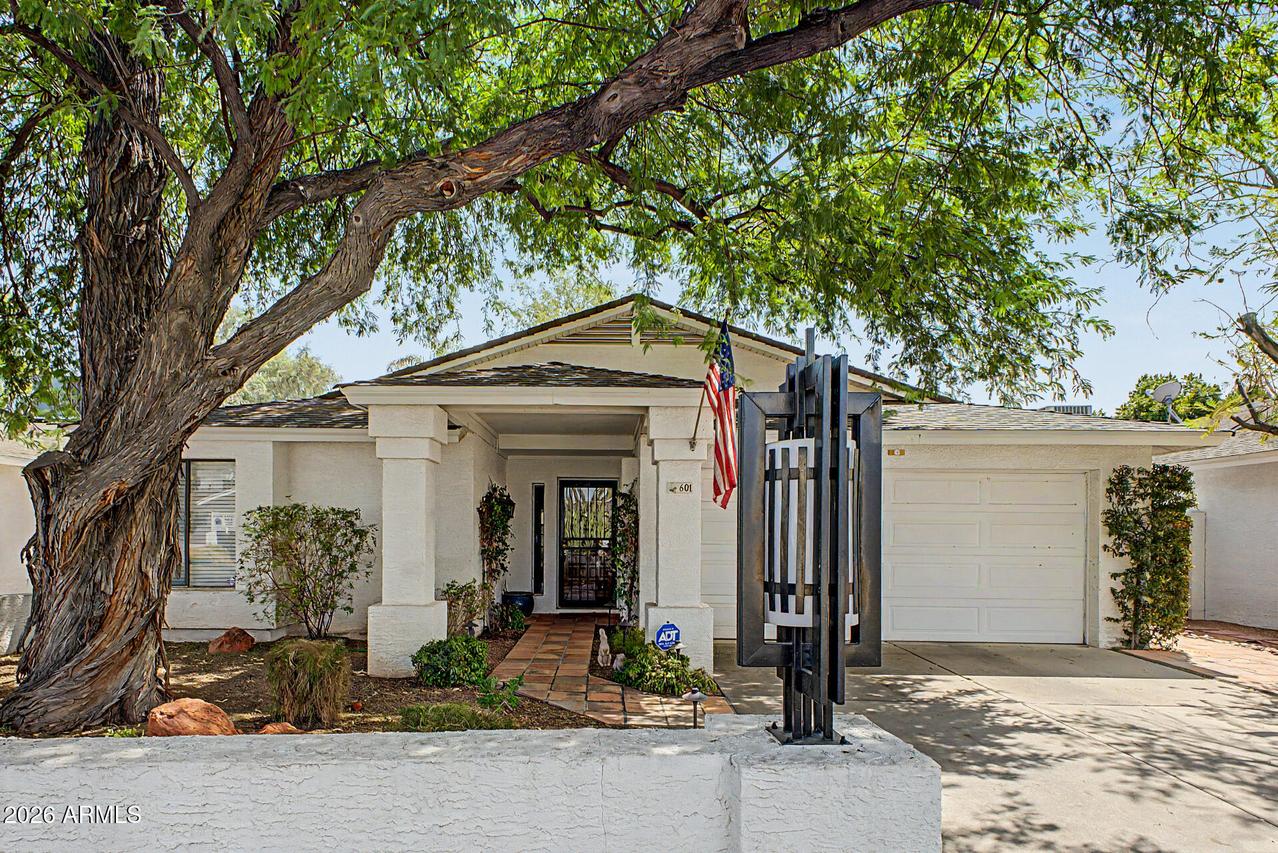 601 W Fellars Dr., Phoenix, AZ 85023