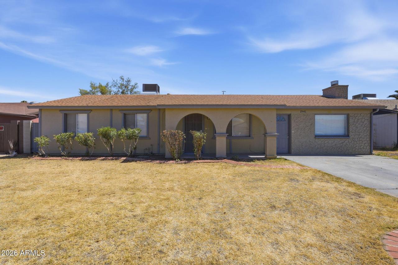 1941 W Voltaire Ave., Phoenix, AZ 85029