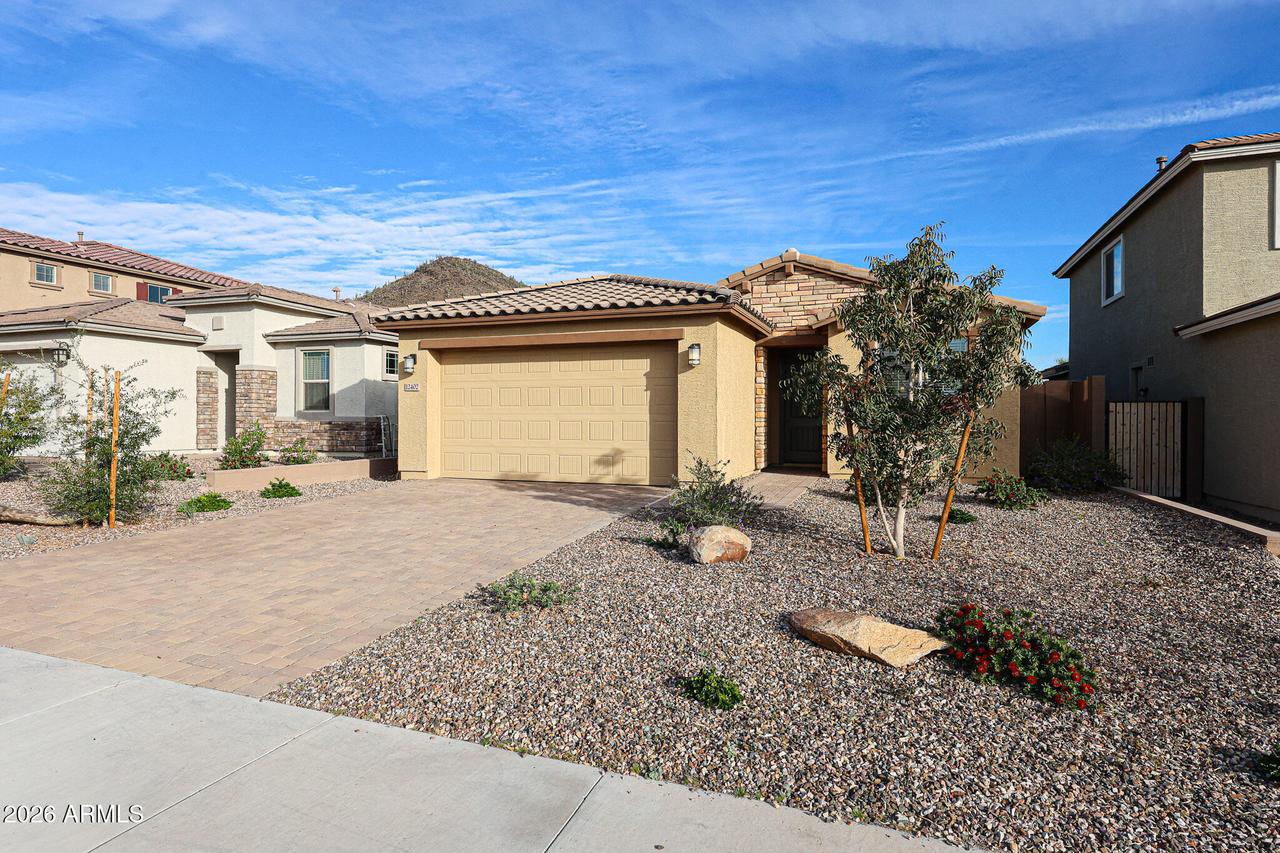 12402 W Cassia Tr., Peoria, AZ 85383