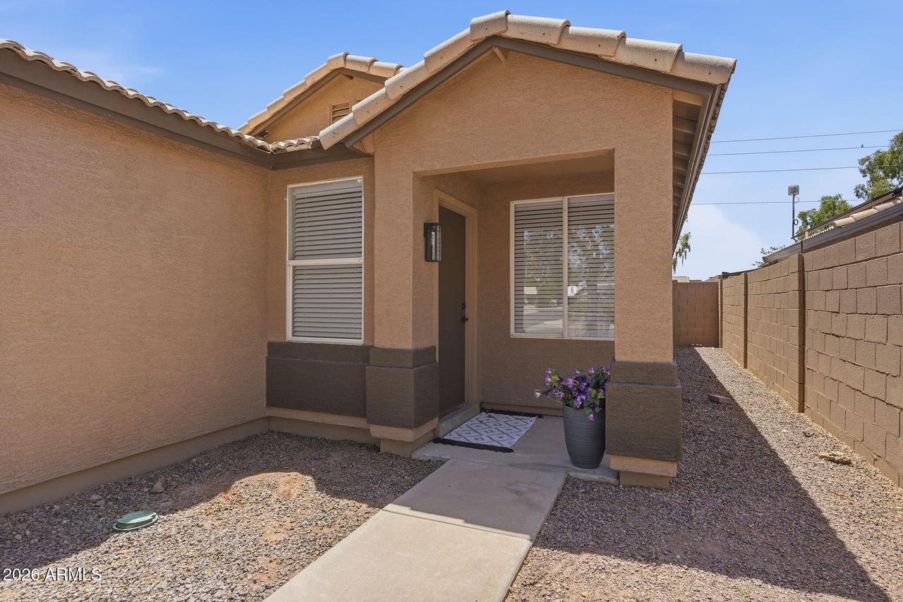 1982 S Lawther Dr., Apache Junction, AZ 85120