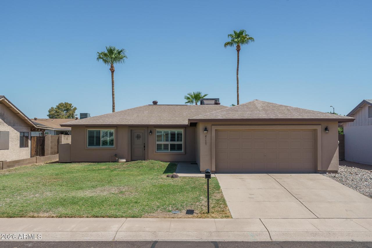 6122 W Carol Ann Way, Glendale, AZ 85306