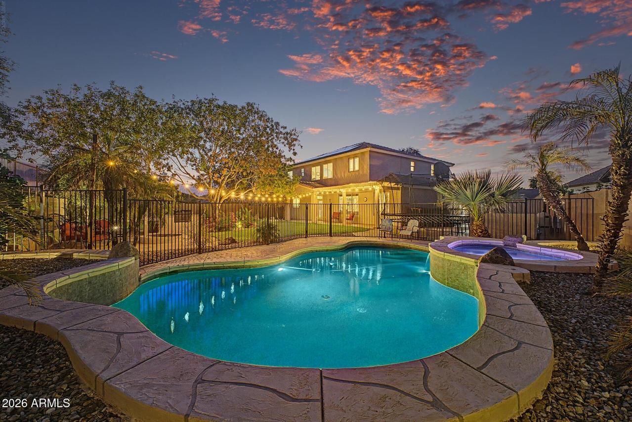 1829 E Beverly Rd., Phoenix, AZ 85042