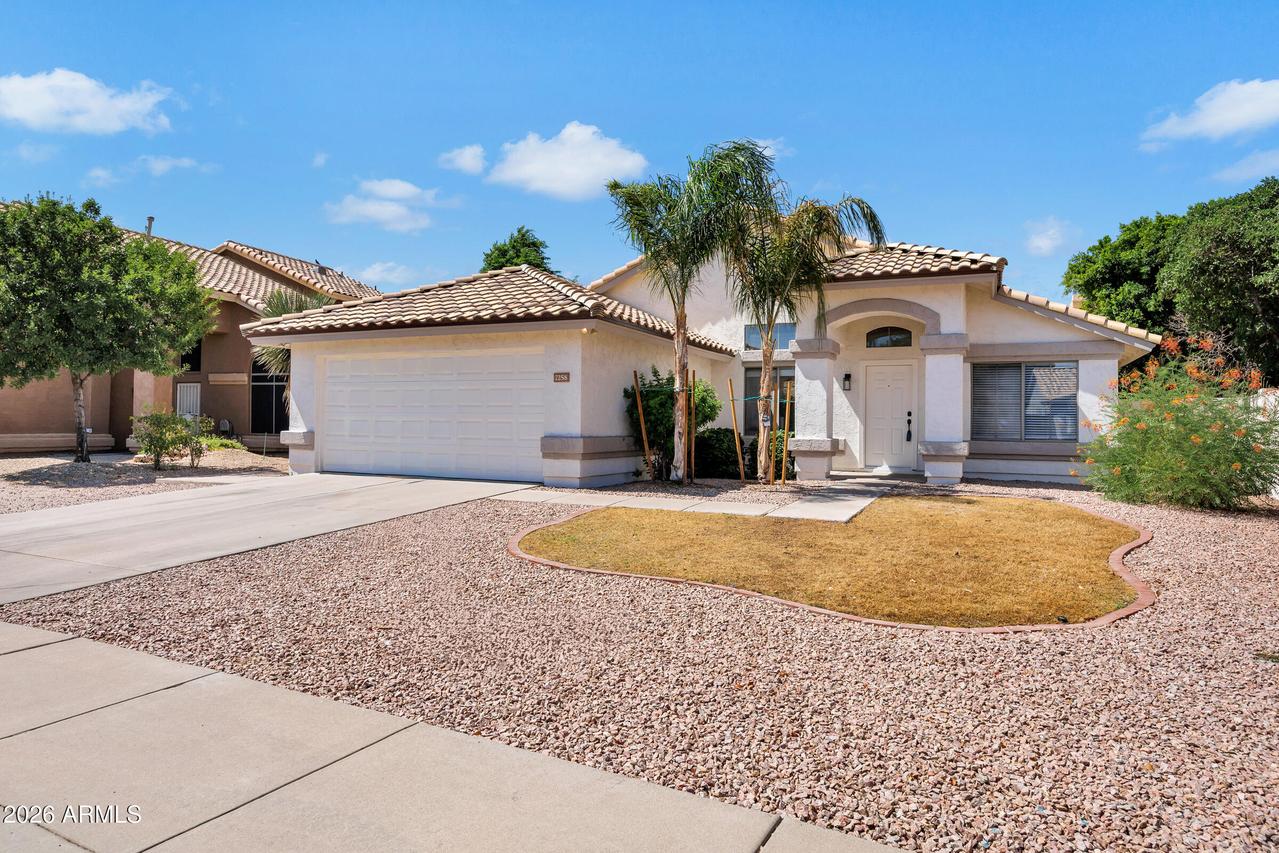 7258 E Medina Ave., Mesa, AZ 85209