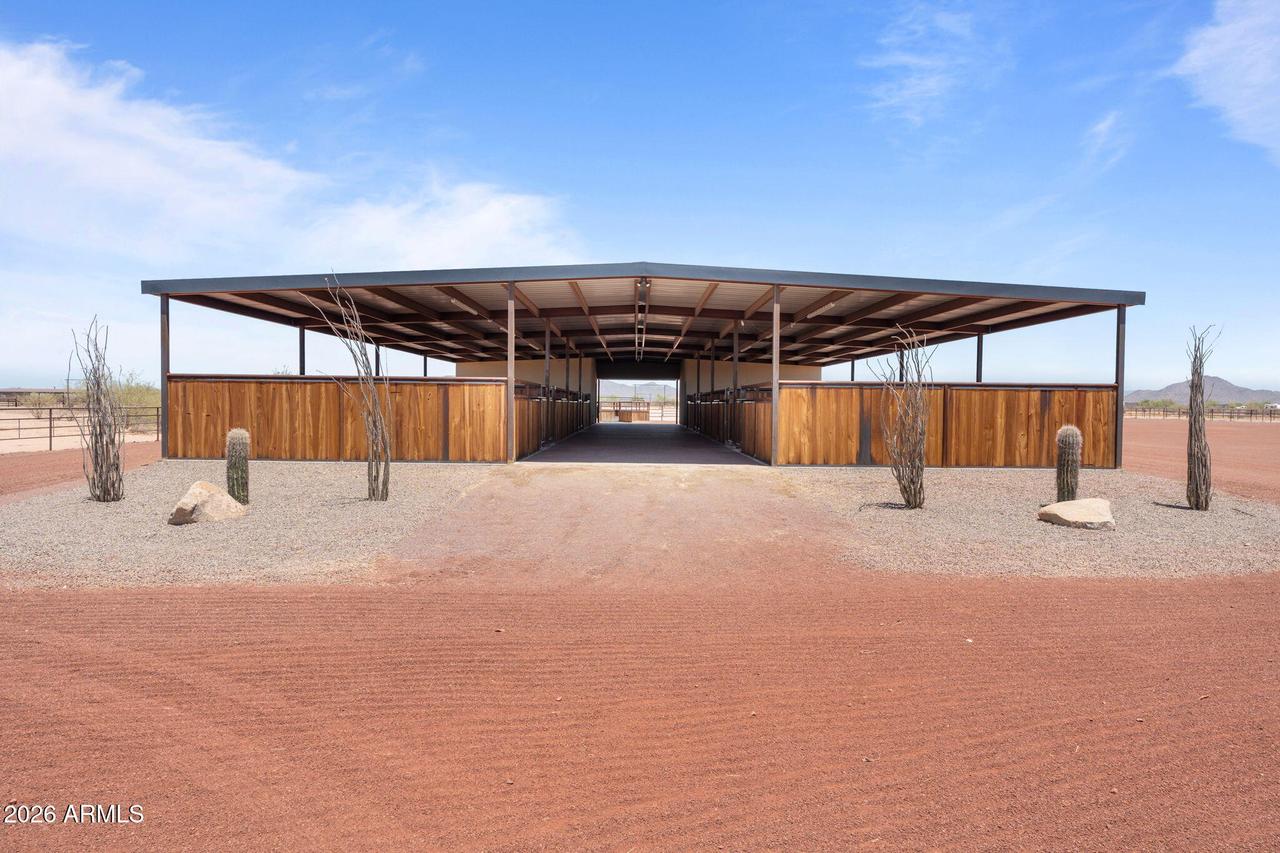 48810 W Long Rifle Rd., Aguila, AZ 85320