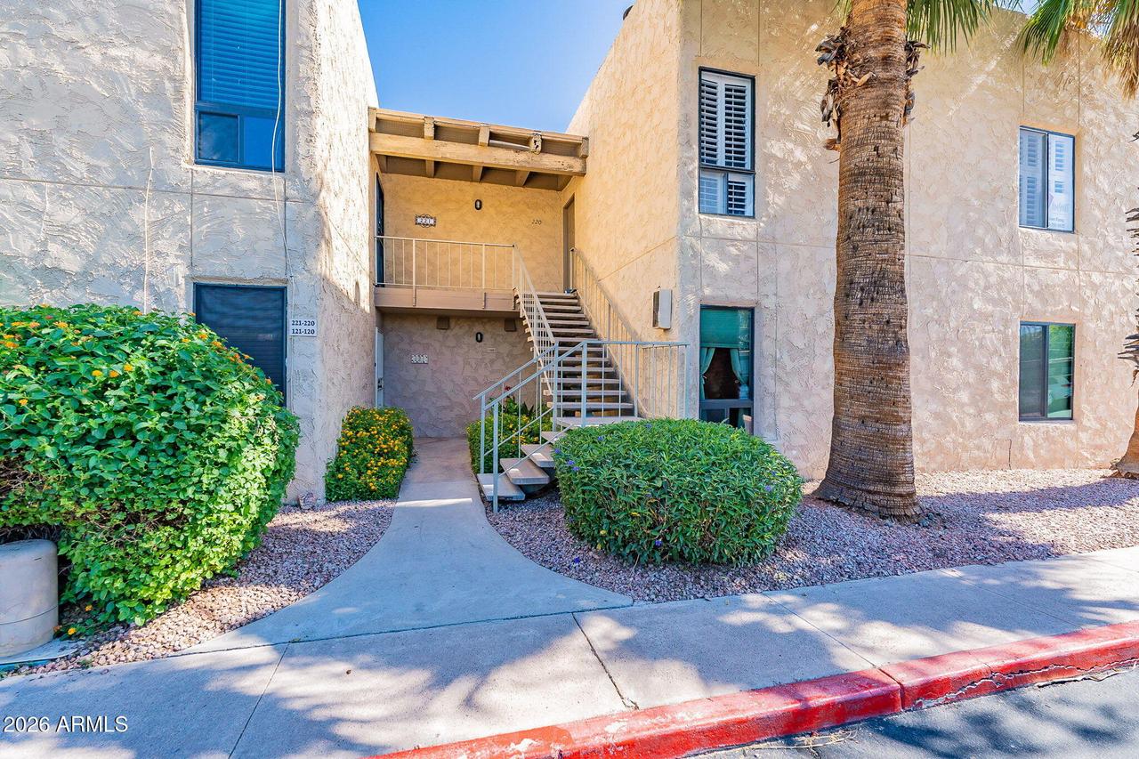 4950 N Miller Rd. #220, Scottsdale, AZ 85251