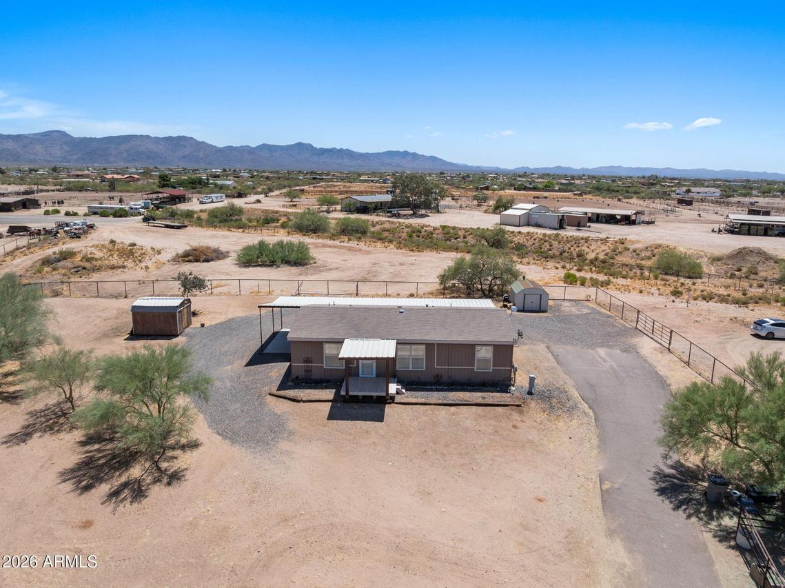 27565 S Clydesdale Ave., Congress, AZ 85332