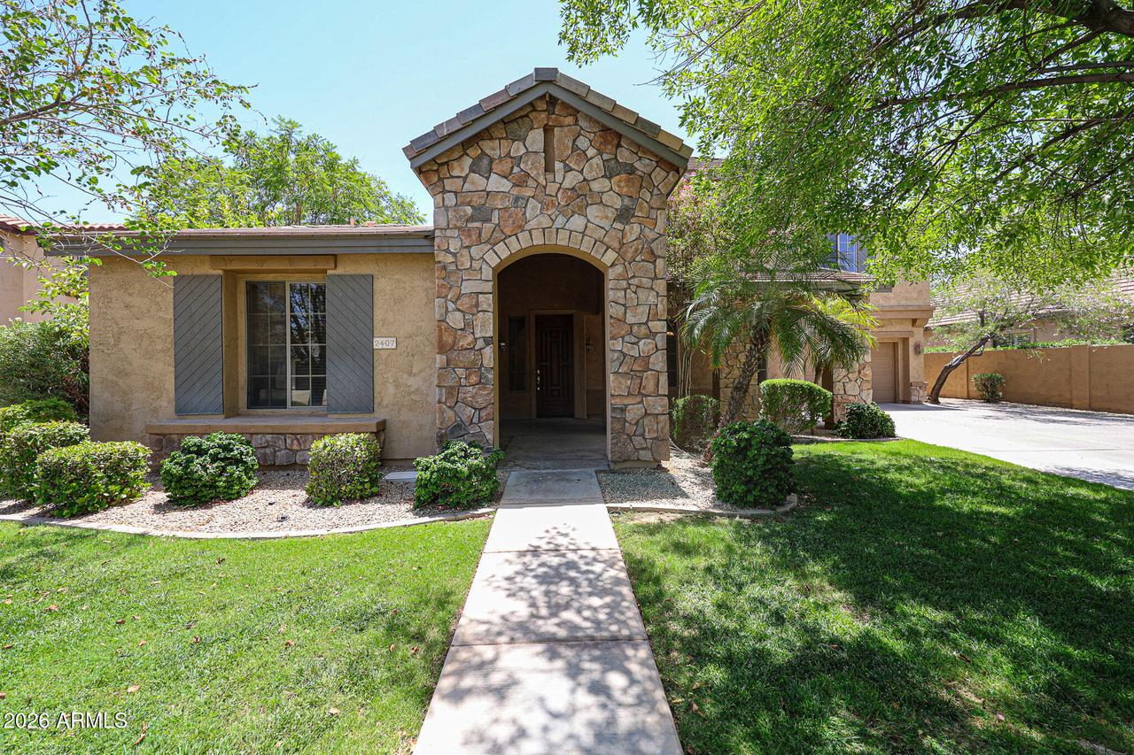 2407 E Glacier Pl., Chandler, AZ 85249