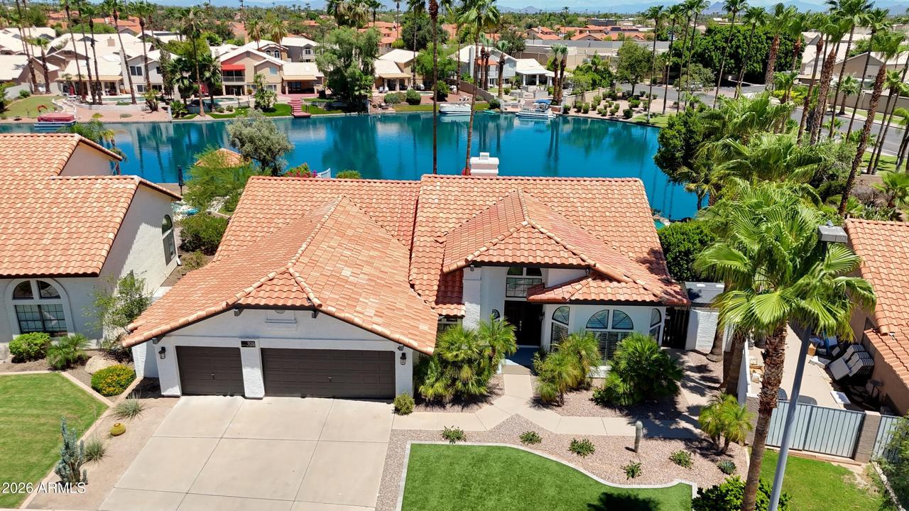 926 W Coast Dr., Gilbert, AZ 85233