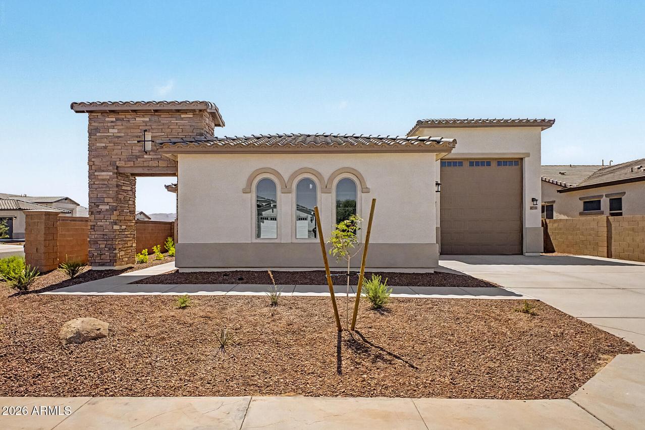 8756 N 173rd Ave., Waddell, AZ 85355