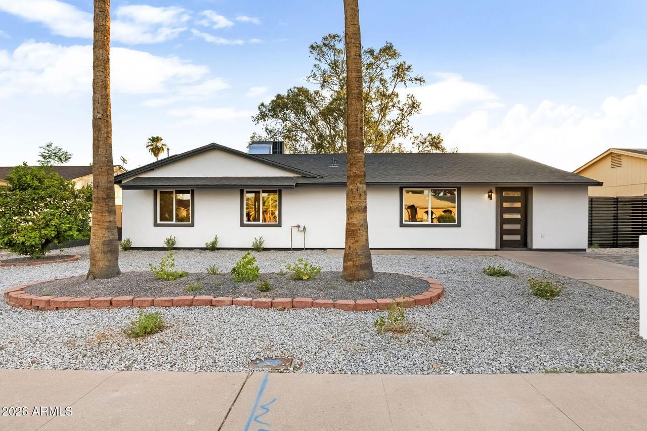 13238 N 38 Pl., Phoenix, AZ 85032