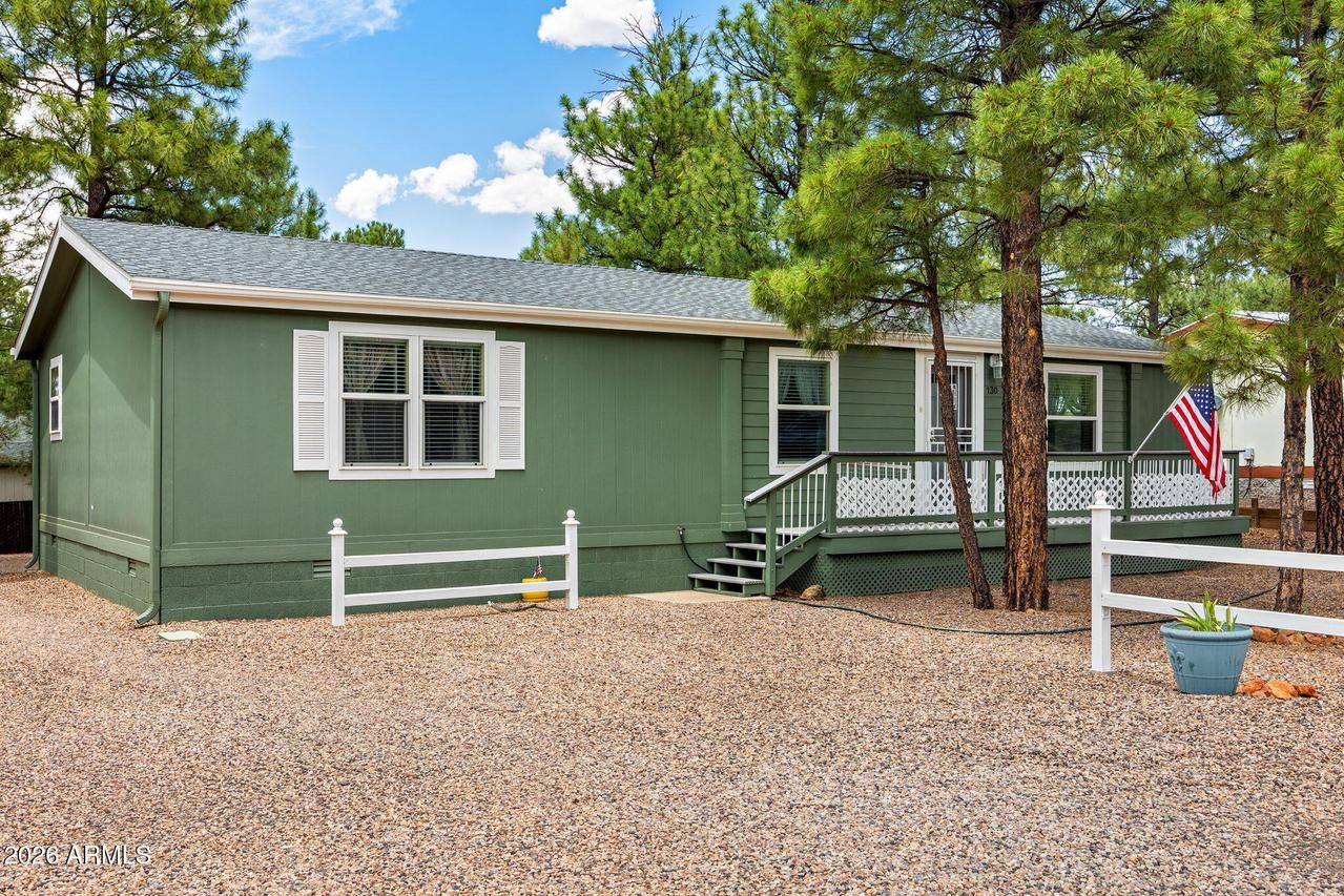 130 E Reidhead St., Show Low, AZ 85901