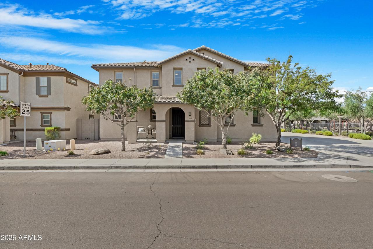 146 E Bluejay Dr., Chandler, AZ 85286