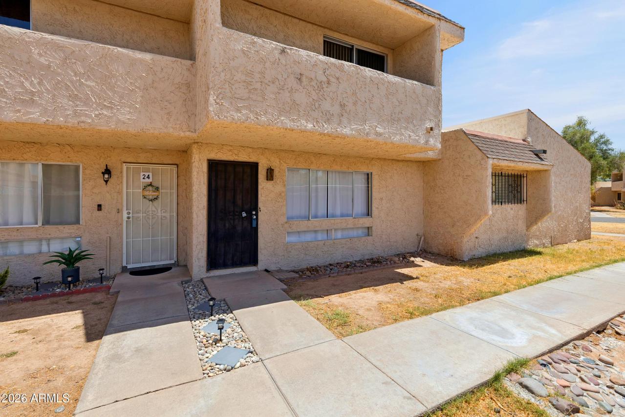 2221 W Farmdale Ave. #25, Mesa, AZ 85202