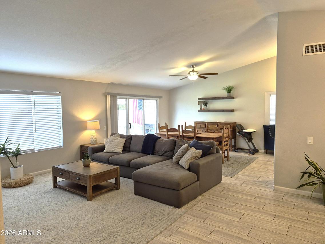 633 E Ironwood Dr., Chandler, AZ 85225