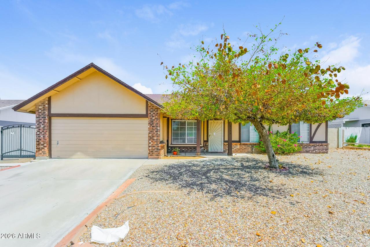 6136 E Evergreen St., Mesa, AZ 85205