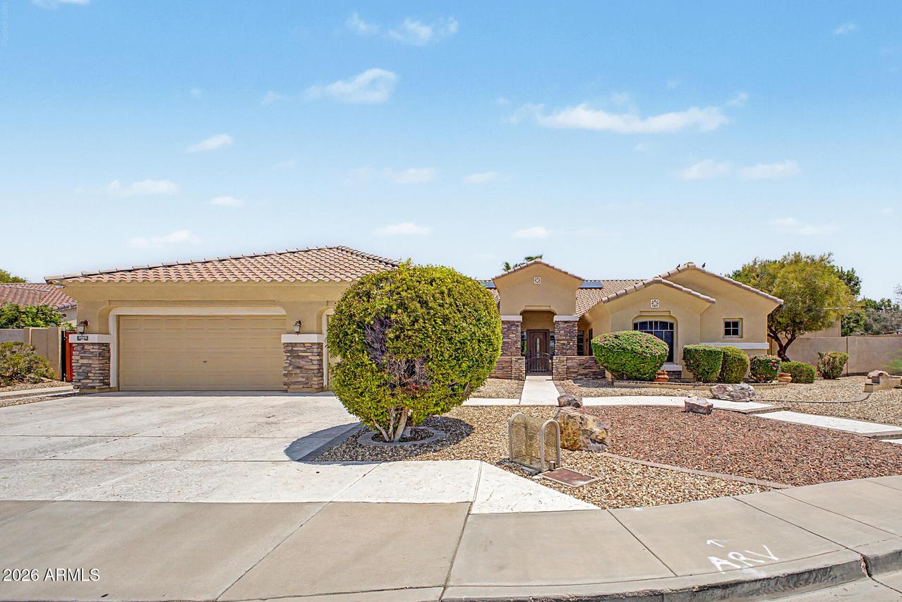 5513 N 131st Dr., Litchfield Park, AZ 85340