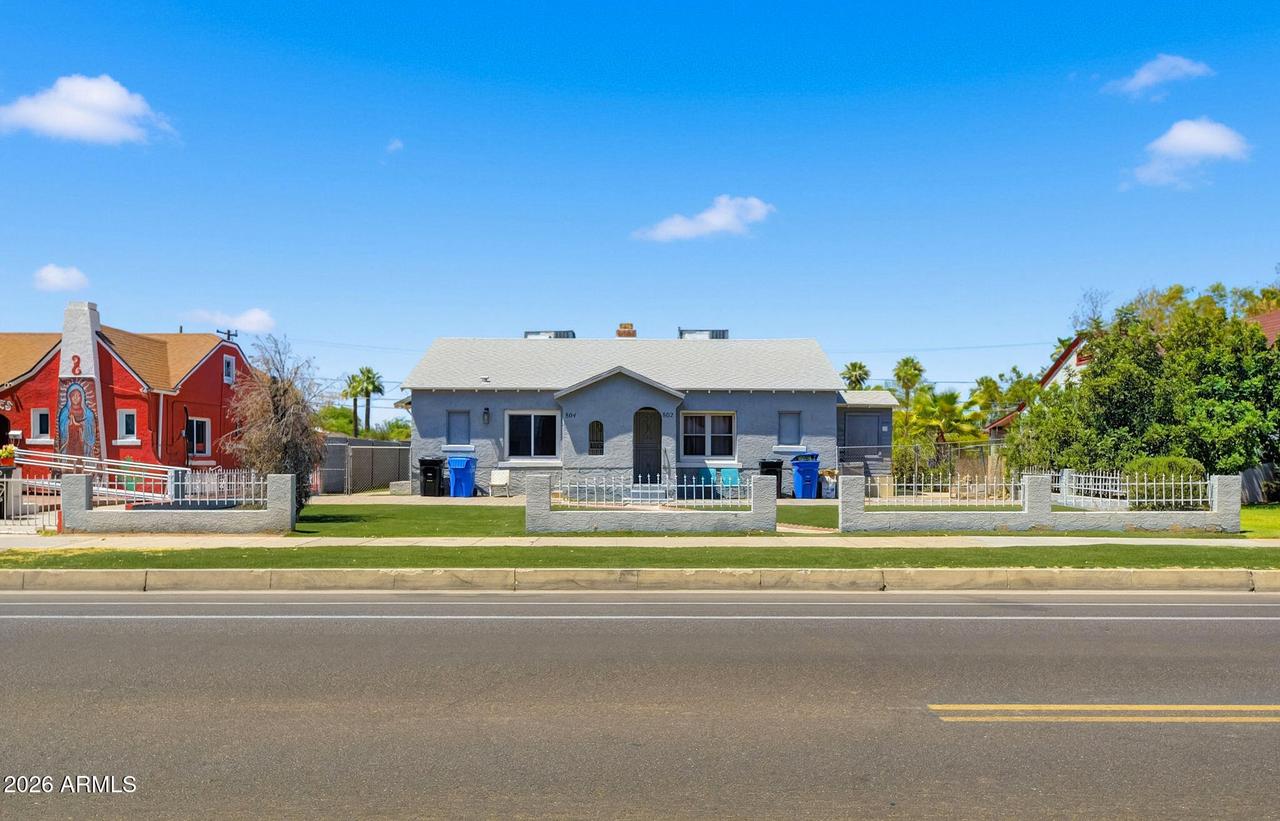 802 W Roosevelt St., Phoenix, AZ 85007