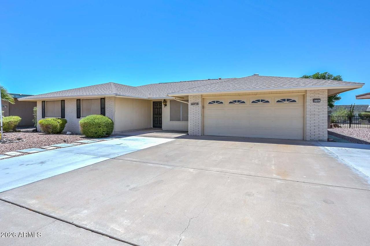 9719 W Newport Dr., Sun City, AZ 85351
