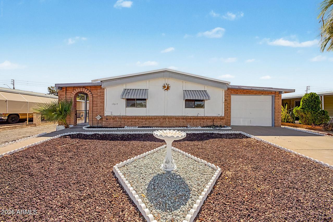 17615 N 15th Pl., Phoenix, AZ 85022