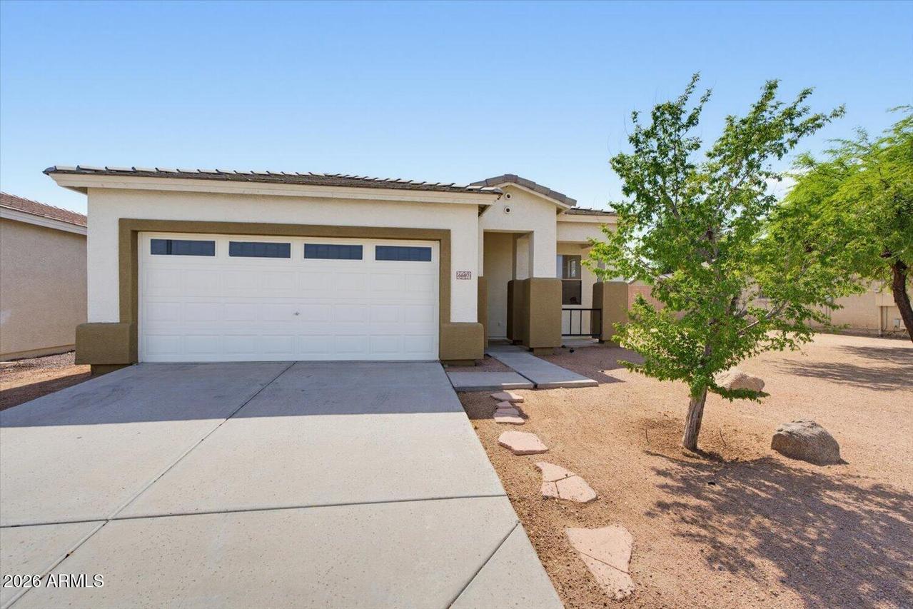 6607 S 17th Ave., Phoenix, AZ 85041