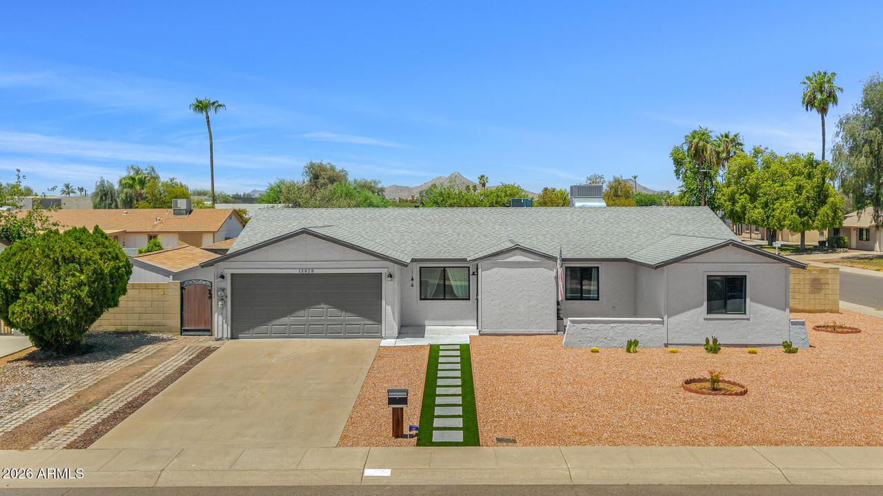 13828 N 41st Pl., Phoenix, AZ 85032