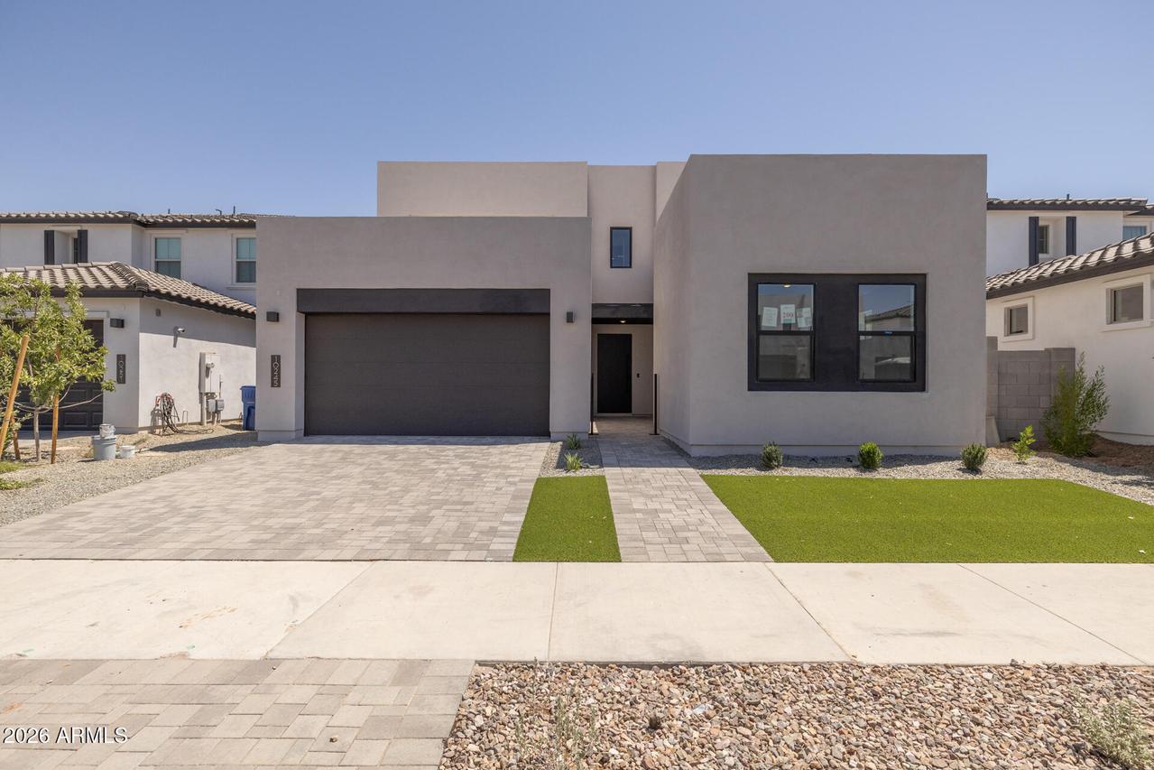 10245 E Unity Ave., Mesa, AZ 85212