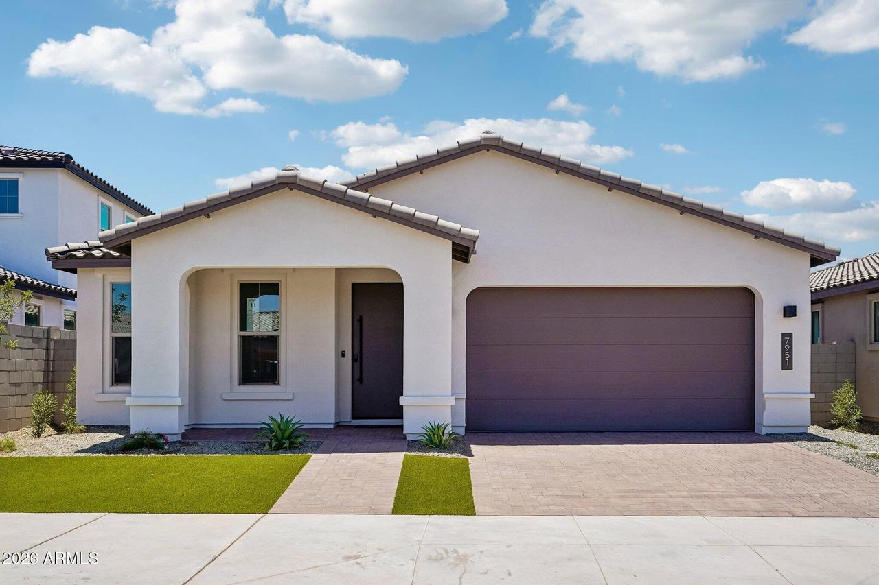 7951 W Loma Ln., Peoria, AZ 85345