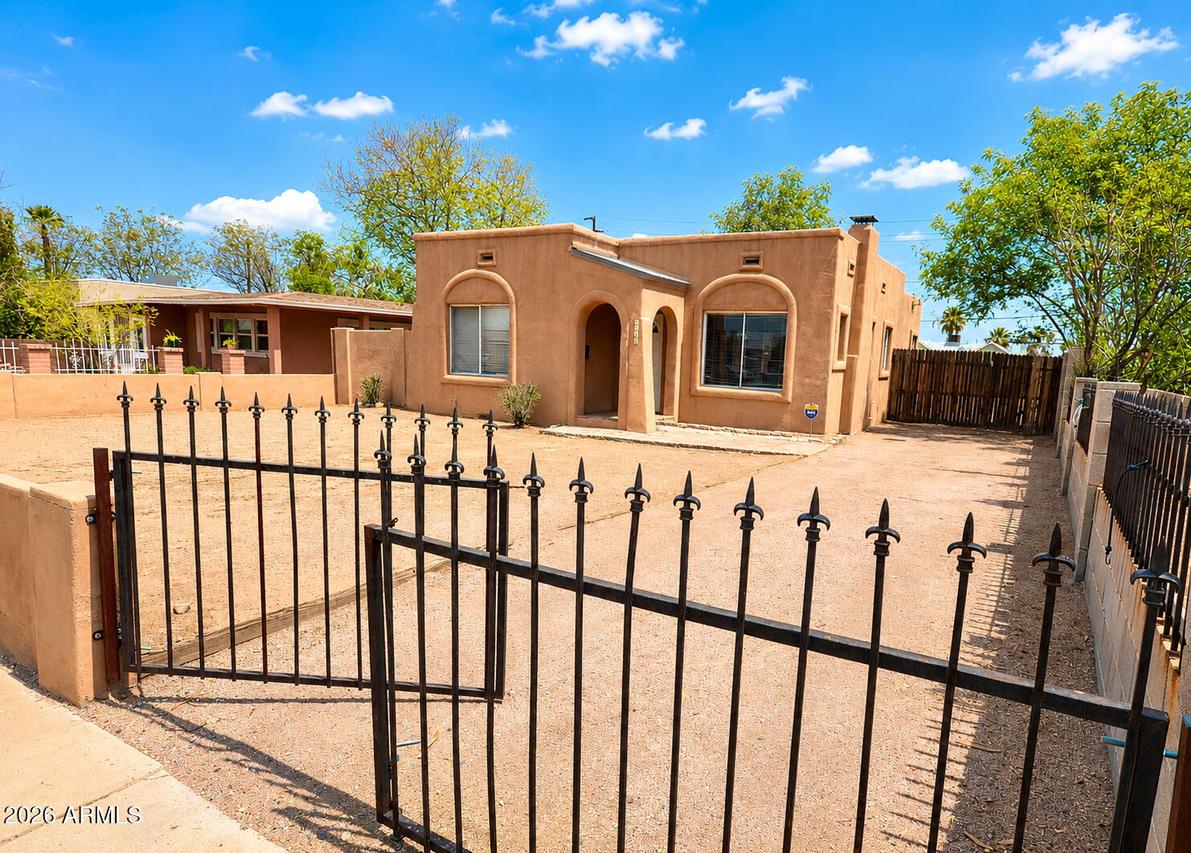 2306 W Jefferson St., Phoenix, AZ 85009