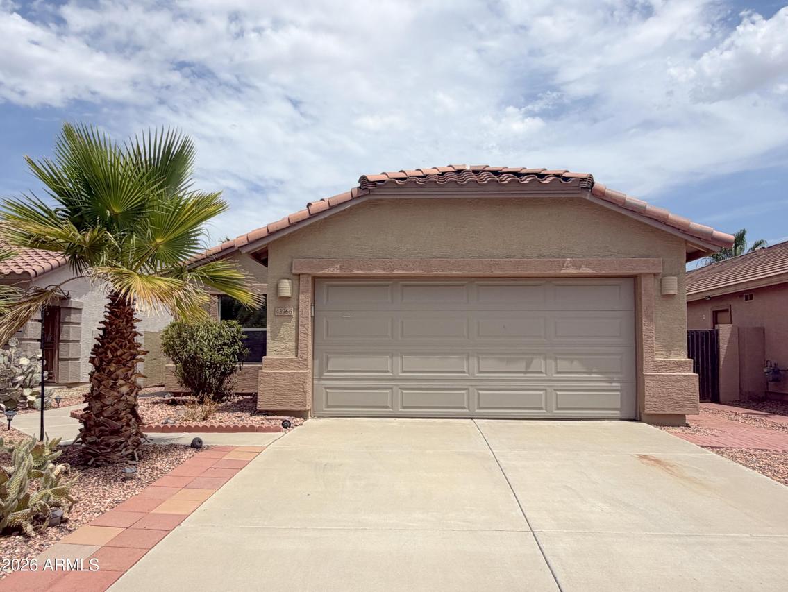 43966 W Cypress Ln., Maricopa, AZ 85138