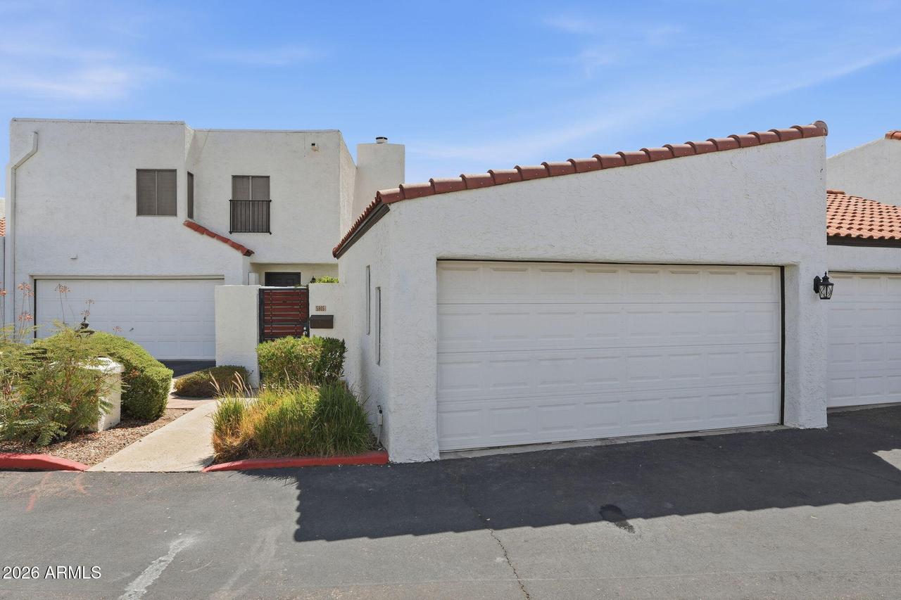 5805 N 8th Pl., Phoenix, AZ 85014