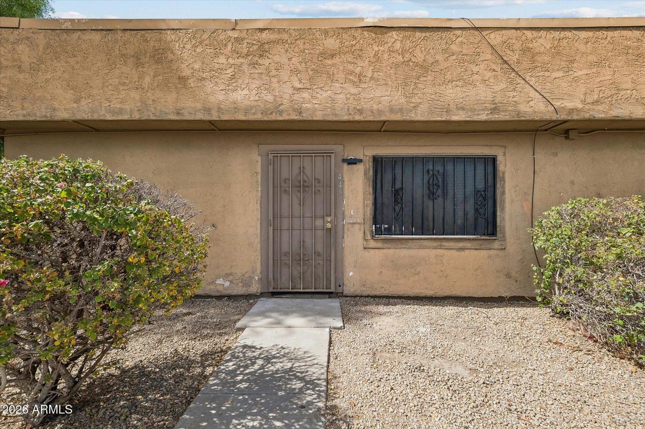 4455 E Pueblo Ave., Phoenix, AZ 85040