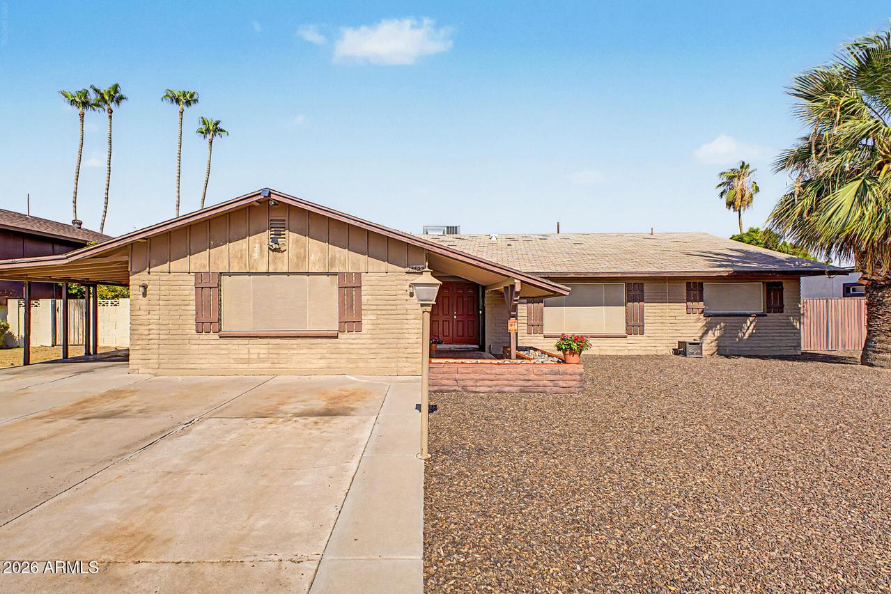 13823 N 34th Ave., Phoenix, AZ 85053