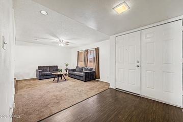 13823 N 34th Ave., Phoenix, AZ 85053