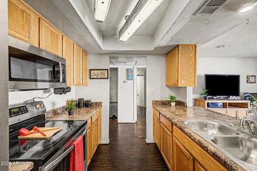 13823 N 34th Ave., Phoenix, AZ 85053